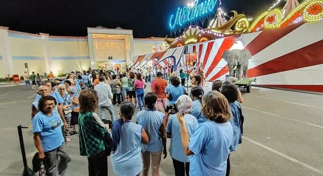 155 idosas vão ao circo em Feira de Santana ft Ed Santos Acorda Cidade5