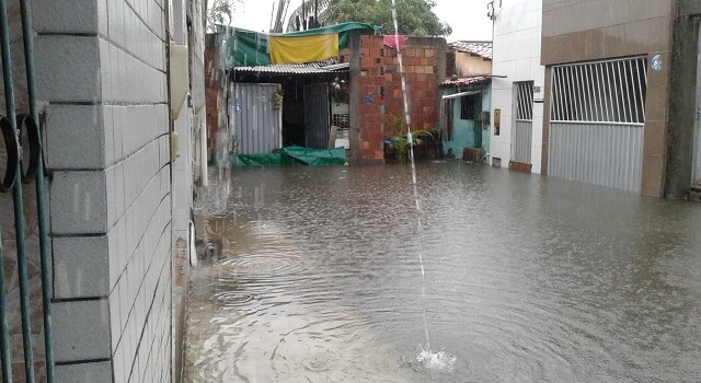 Chuva em Feira