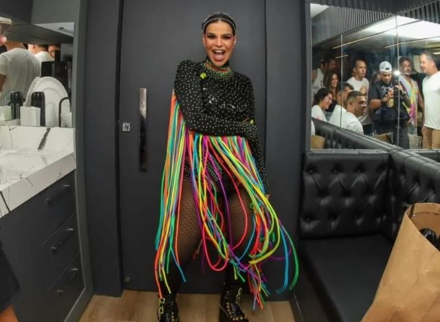 mari antunes no carnaval de salvador 2024