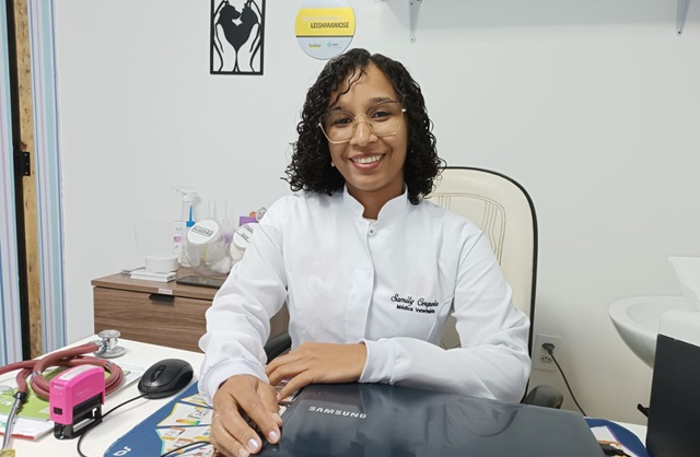 Veterinária Samily Cerqueira ft paulo josé acorda cidade