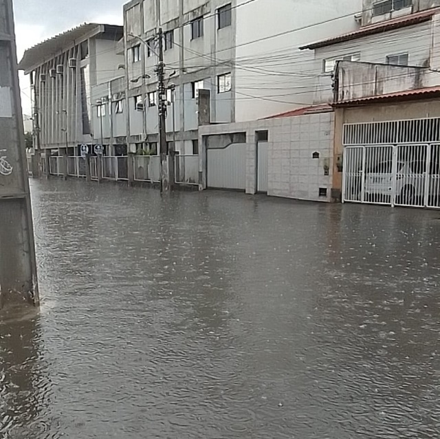 Rua Fernando Ferrari 