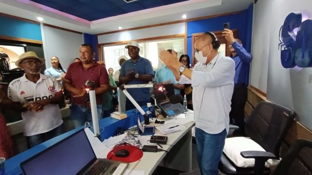 Aniversário de Dilton Coutinho FT Iasmim Santos Acorda Cidade