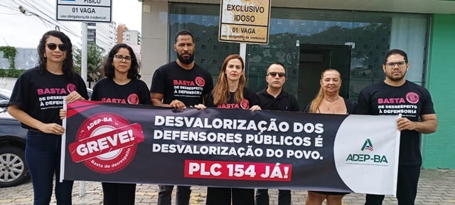 Defensores públicos de Feira de Santana