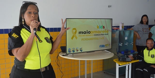 Ensinar sobre o trânsito nas escolas ajuda na formação de condutores e pedestres conscientes