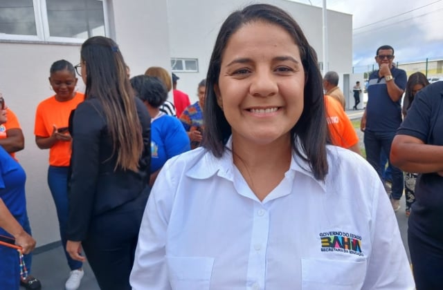 Entrega do governo do estado em Irará