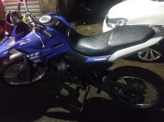 Homem - roubo de moto - reincidente