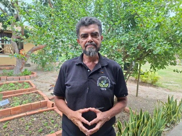 Professor Gilberto Mendonça
