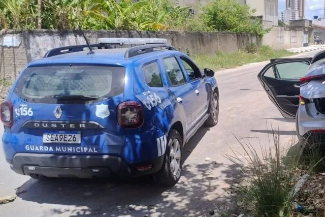 Guarda conduz para delegacia acusado de descumprir medida protetiva Foto Divulgacao - Guarda Municipal (3)