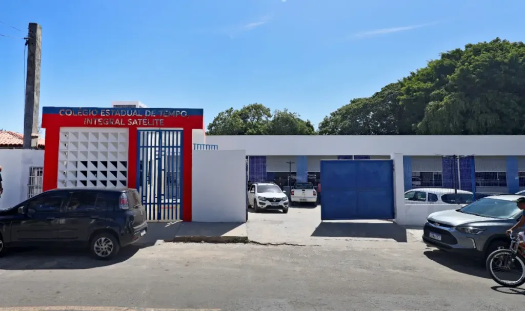 Colégio Estadual Satélite em Salvador