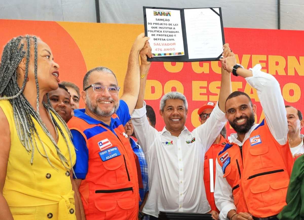Bahia sanciona Lei de Proteção e Defesa Civil e anuncia edital de Fomento à Pesquisa