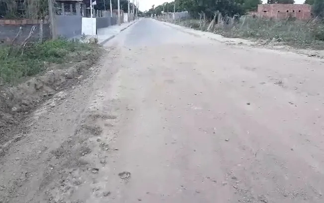 asfalto inacabado