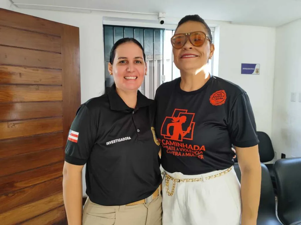 Delegada Clécia Vasconcelos