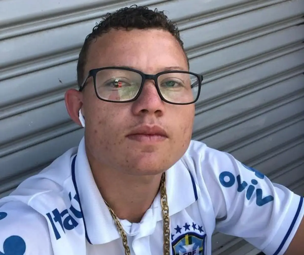 desaparecido - Carlos Eduardo