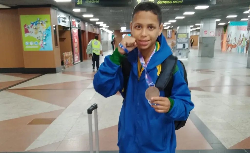 Estudante da CPM - medalhista