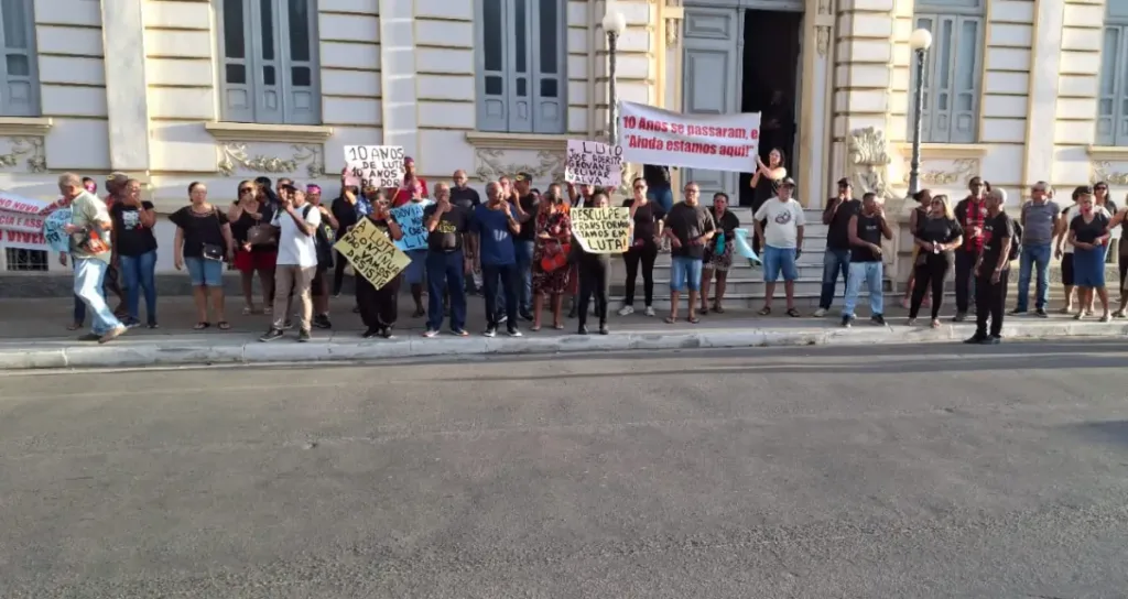 Rodoviários realizam manifestação por direitos trabalhistas