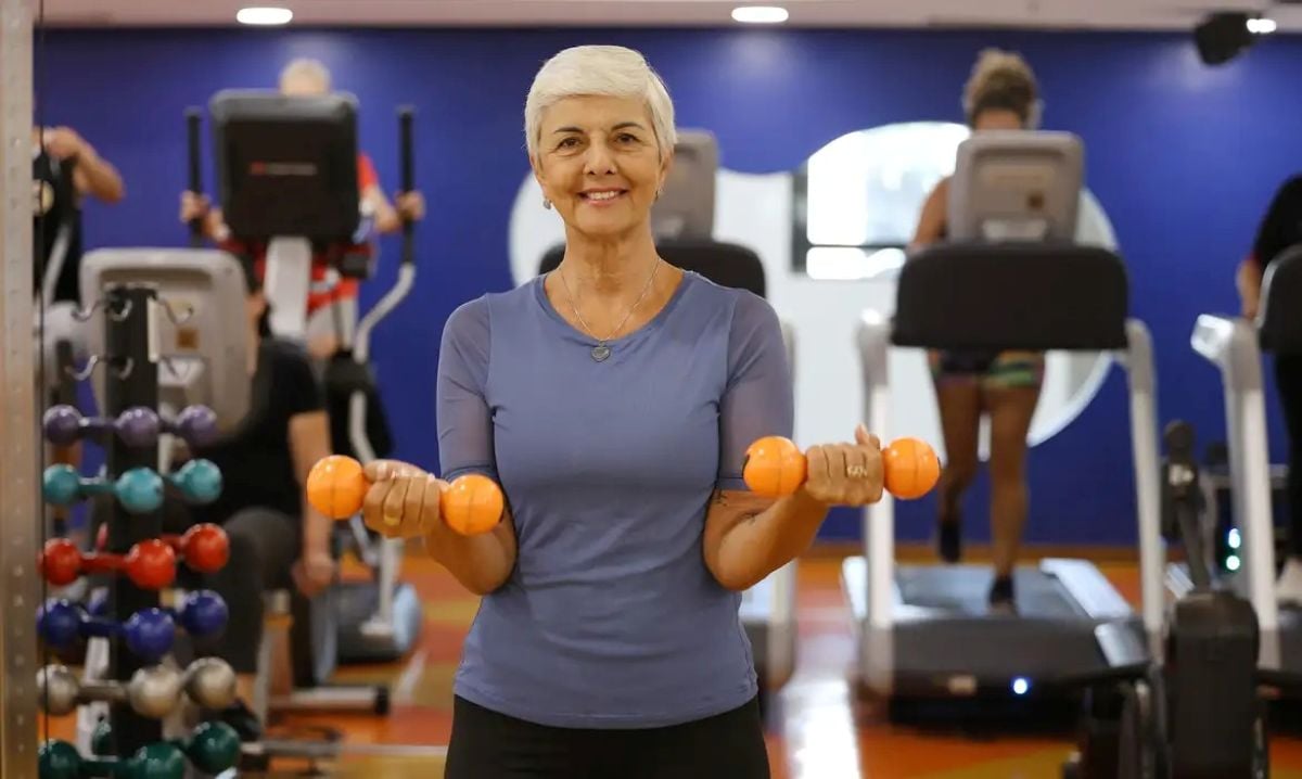 Musculação protege cérebro de idosos contra demência