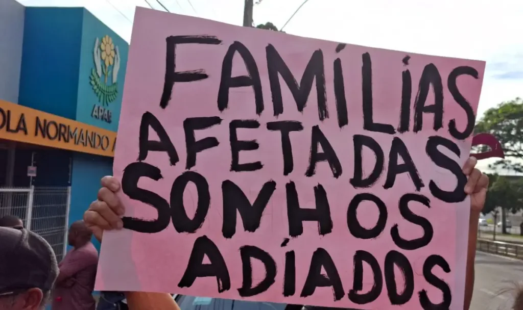 Rodoviários realizam manifestação por direitos trabalhistas