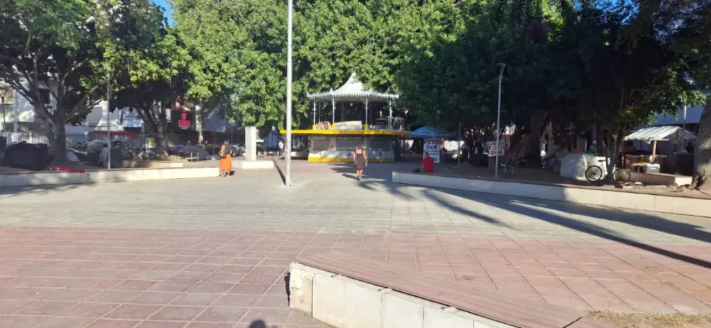 Praça Bernardino Bahia