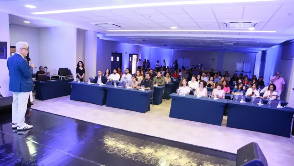 NH Hotel palestra IA - Dia do Jornalista