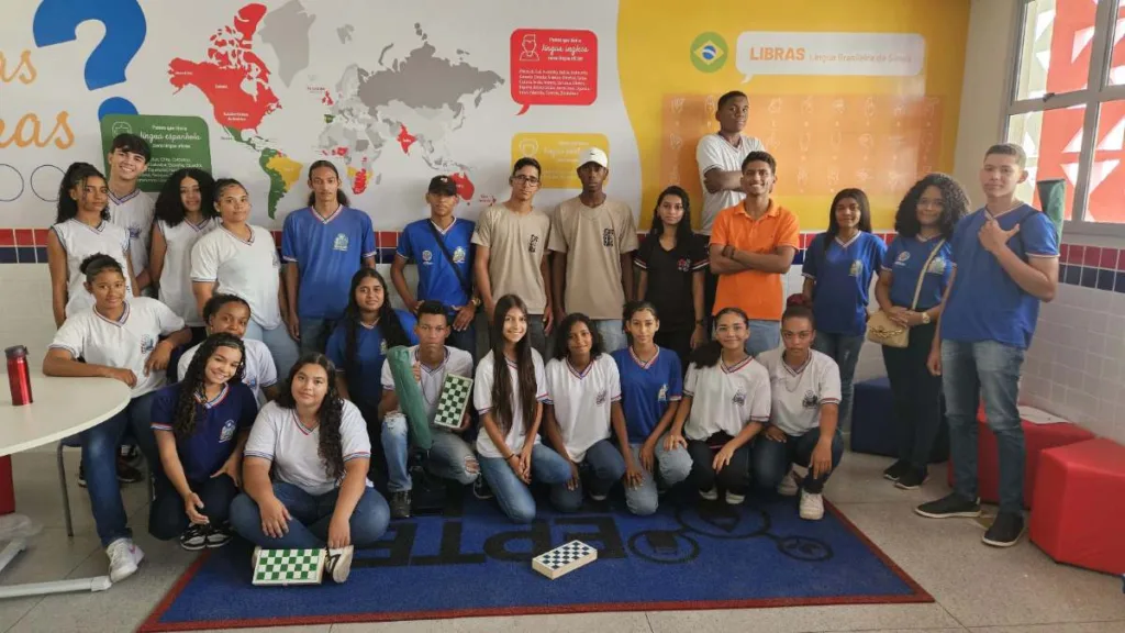Jogos de Tabuleiro em Escolas Estaduais