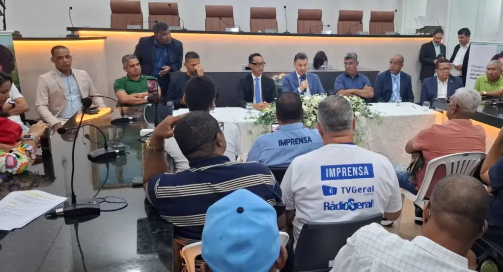 coletiva da Câmara Municipal
