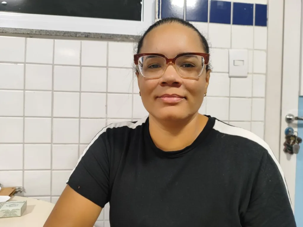 Mãe de criança atípica é impedida de acompanhar filho até a sala de aula