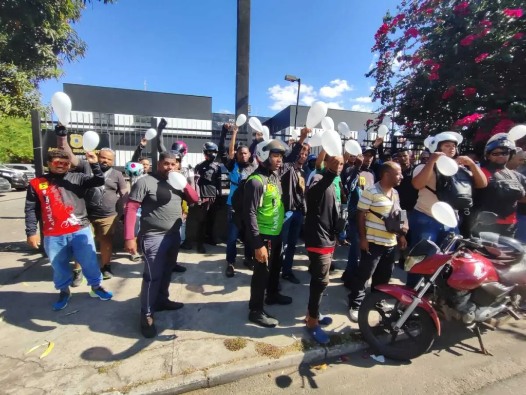 manifestação motoboys para cobrar segurança