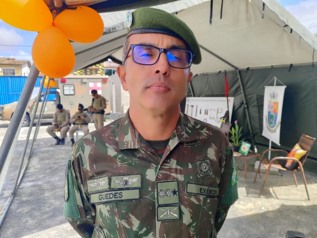 Tenente-coronel do Exército, Guedes