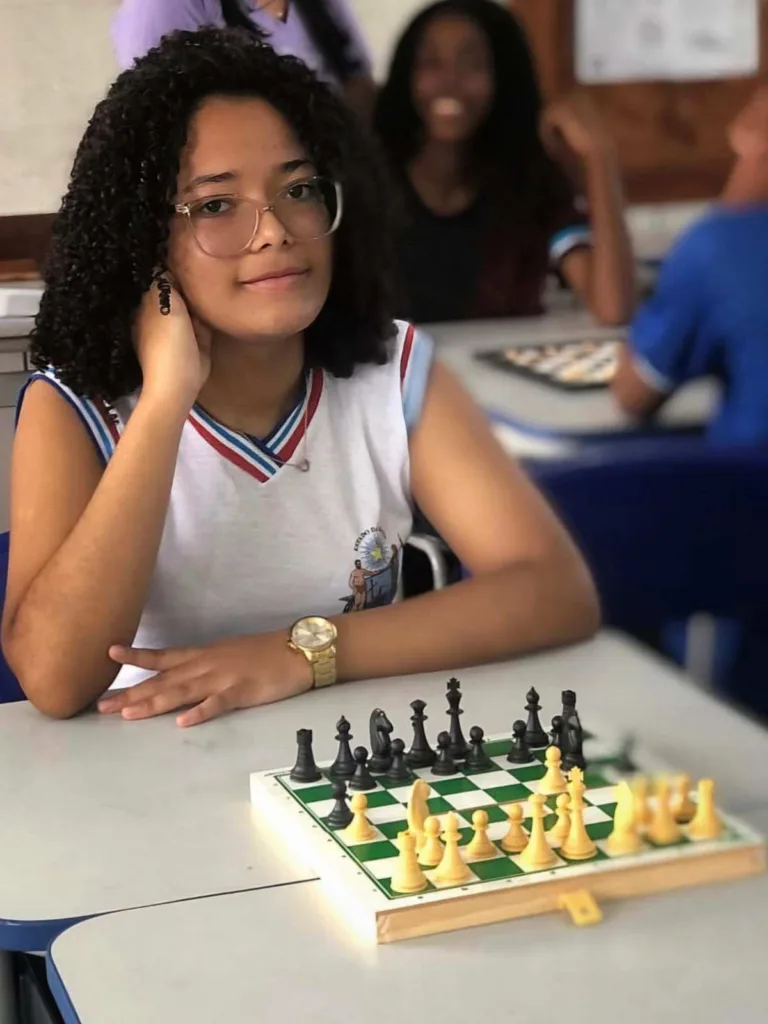Estudante Grascianne Borges - Colégio Estadual de Tempo Integral Grandes Mestres Brasileiros