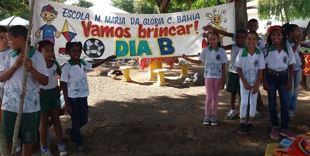 semana dia b brincar