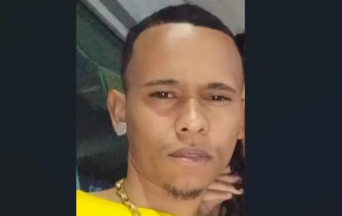 Jovem é morto a tiros dentro de estabelecimento na Bahi