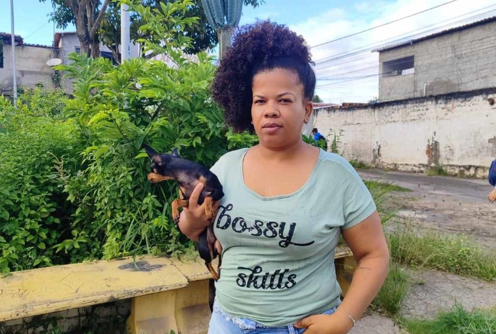 Luana Ferreira, morador da rua F, conj. Feira X