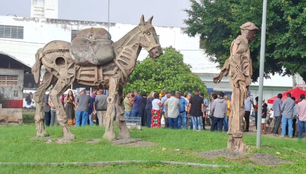 Ordem de serviço e inicio das obras da Praça do Tropeiro