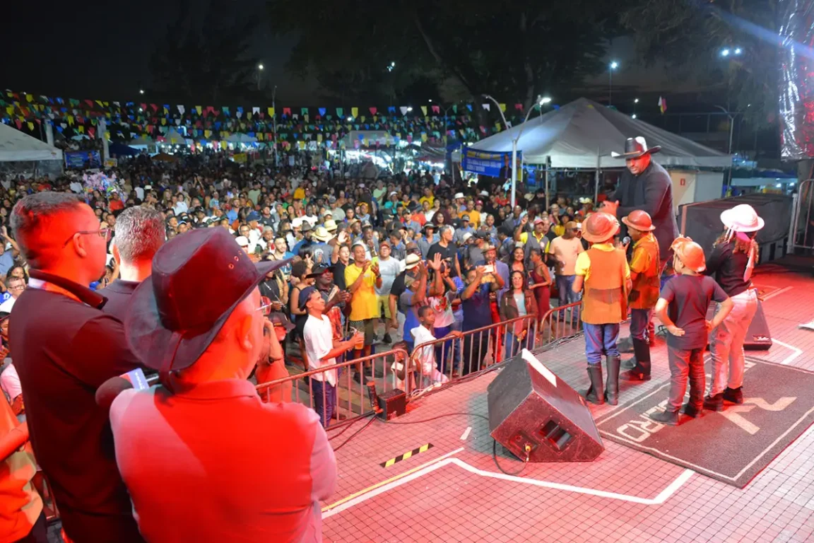 Festa do Vaqueiro em Ipuaçu - Cavalgada