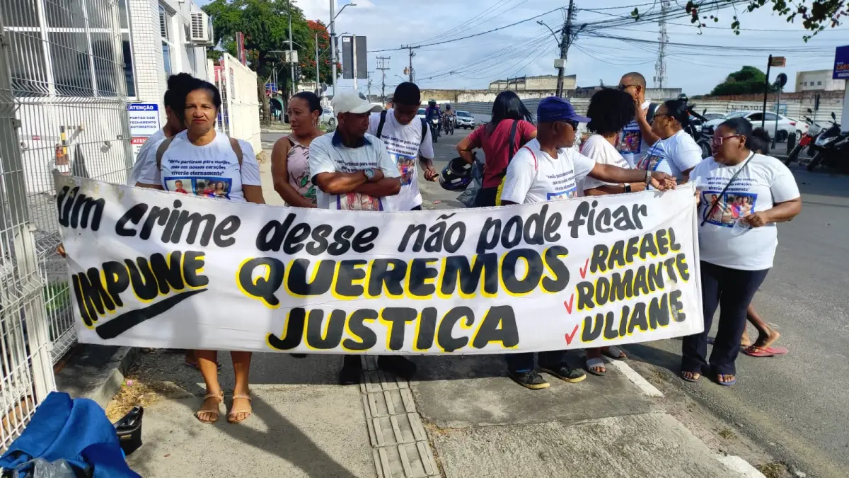 Familiares pedem justiça para jovens atropelados na Estrada de Jaíba