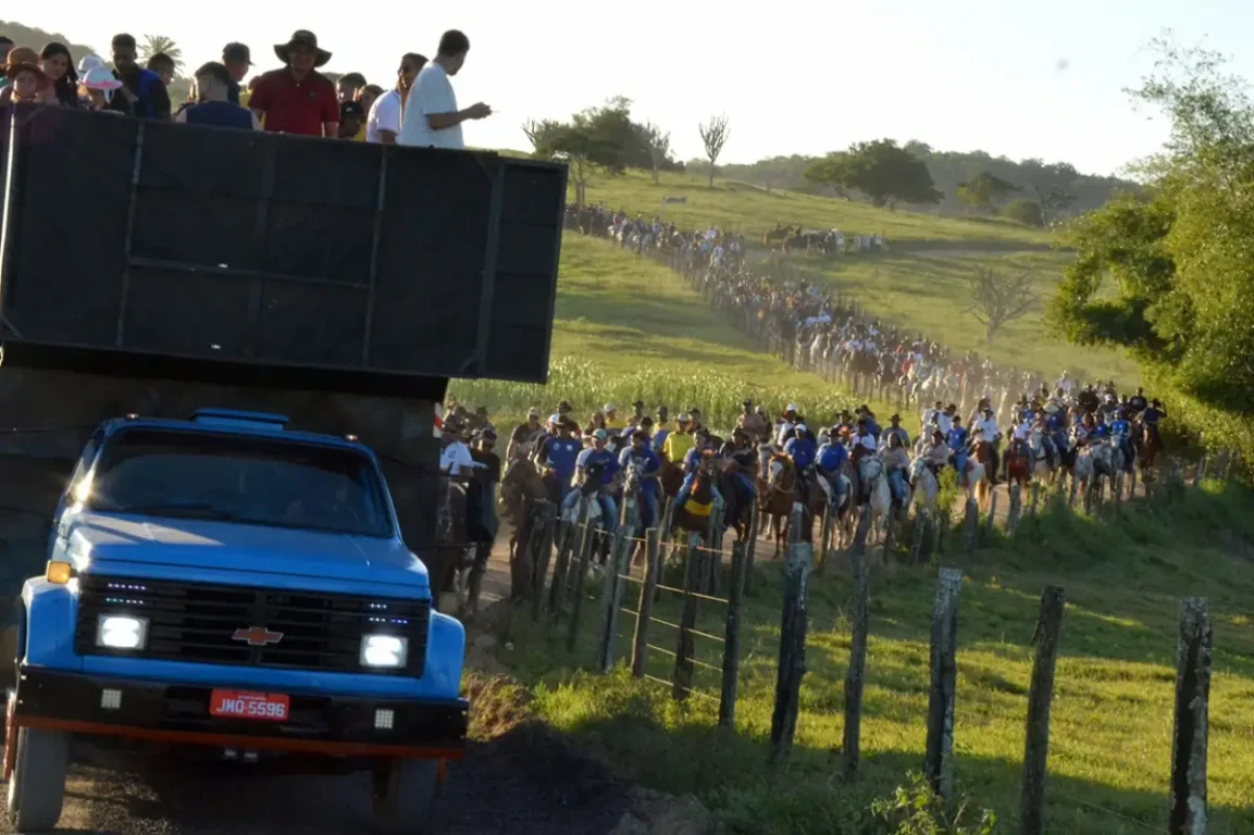 Festa do Vaqueiro em Ipuaçu - Cavalgada