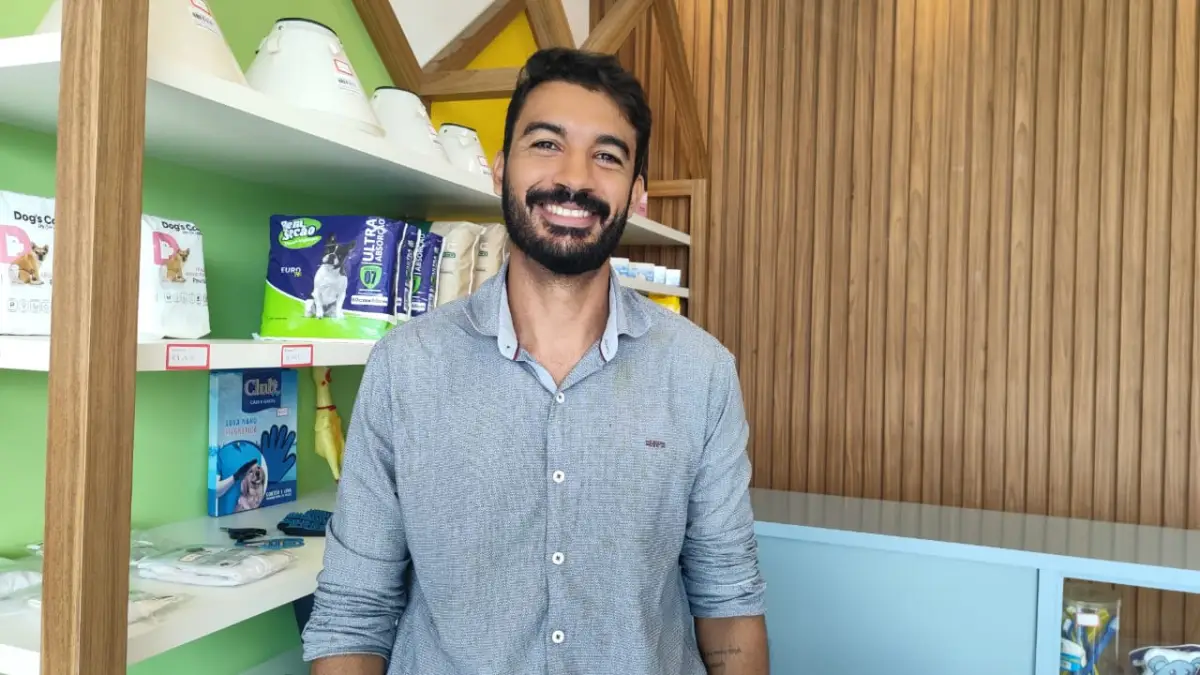 Ian Termístocles - médico veterinário -