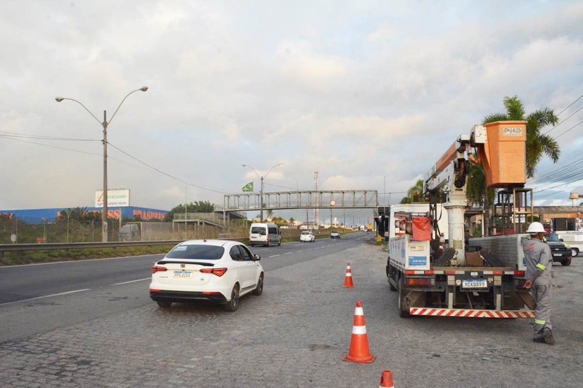 Iluminação de Led na BR-324