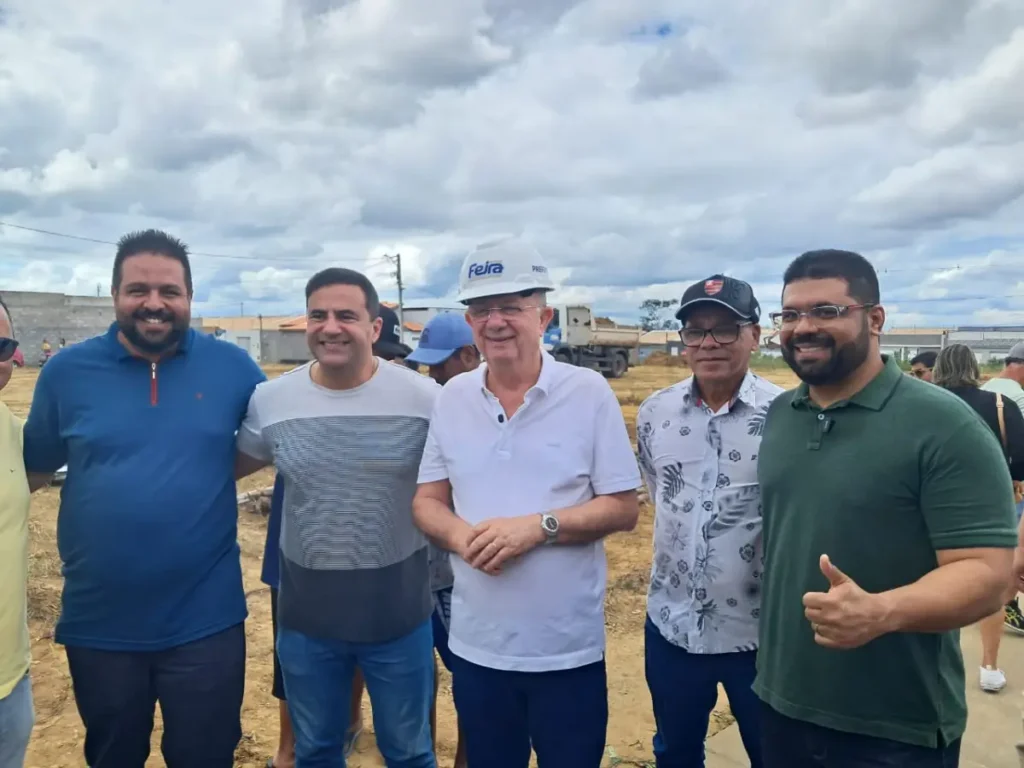 Prefeito assina ordem de serviço para construção de UBS de porte III no bairro Papagaio