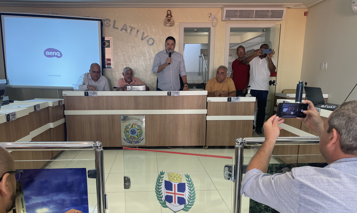 Prefeito de Utinga, Átila Karaoglan 