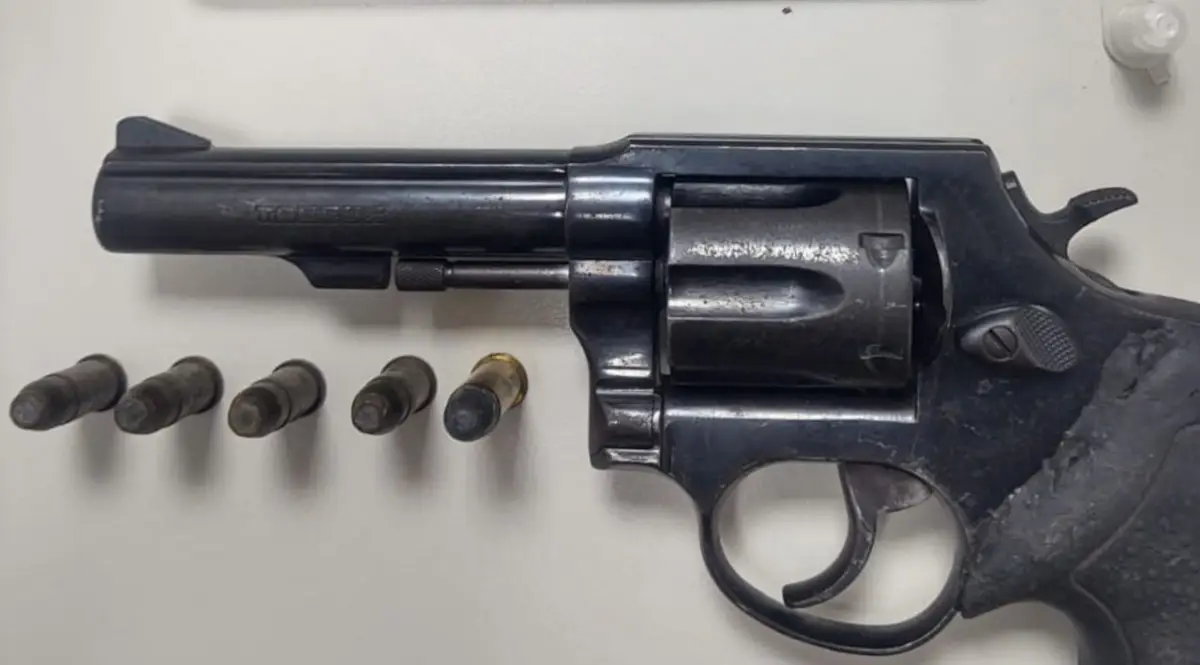 apreensão de arma e drogas em Feira de Santana