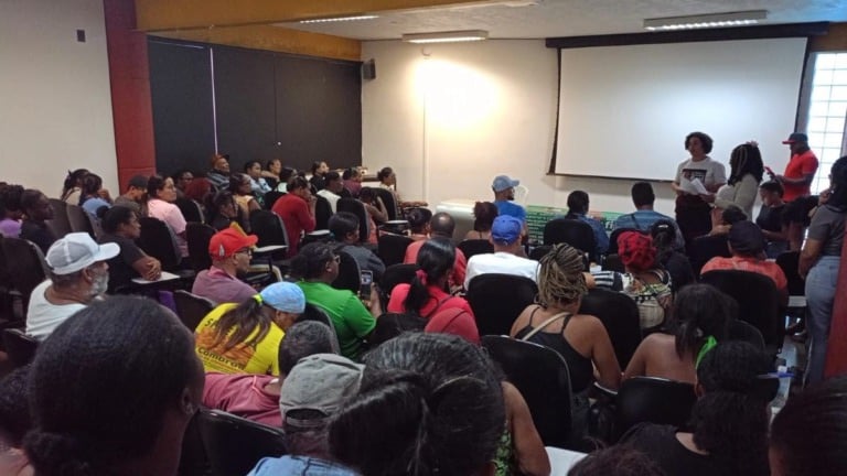 Assembleia Geral da Associação de Trabalhadores e Trabalhadoras da Feira-Livre da Marechal