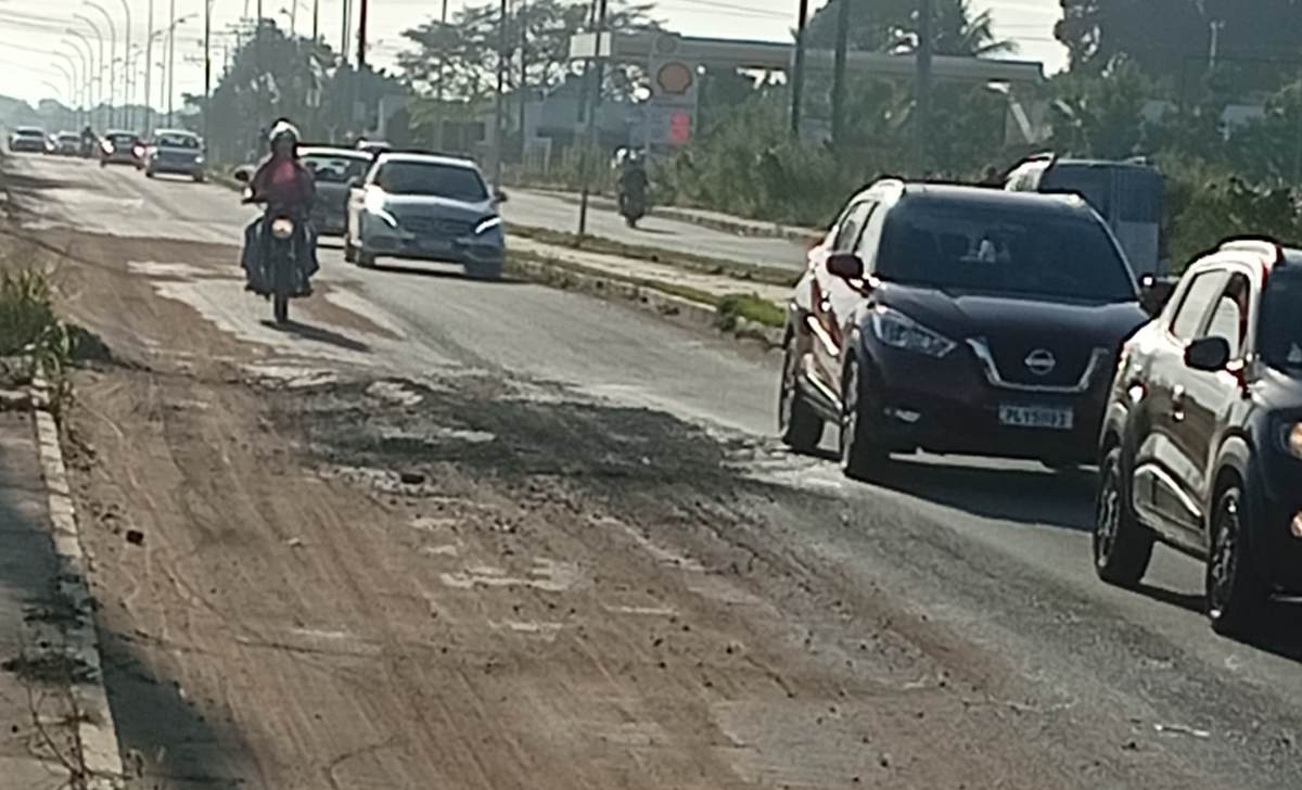 Avenida Rubens Francisco Dias