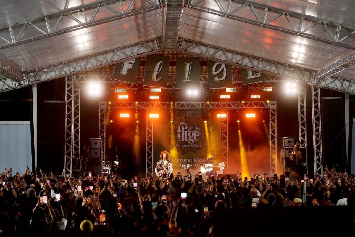 Fligê reforça identidade literária de Mucugê na Chapada Diamantina