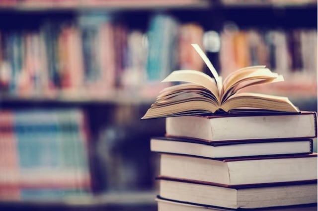 literatura jcomp freepik