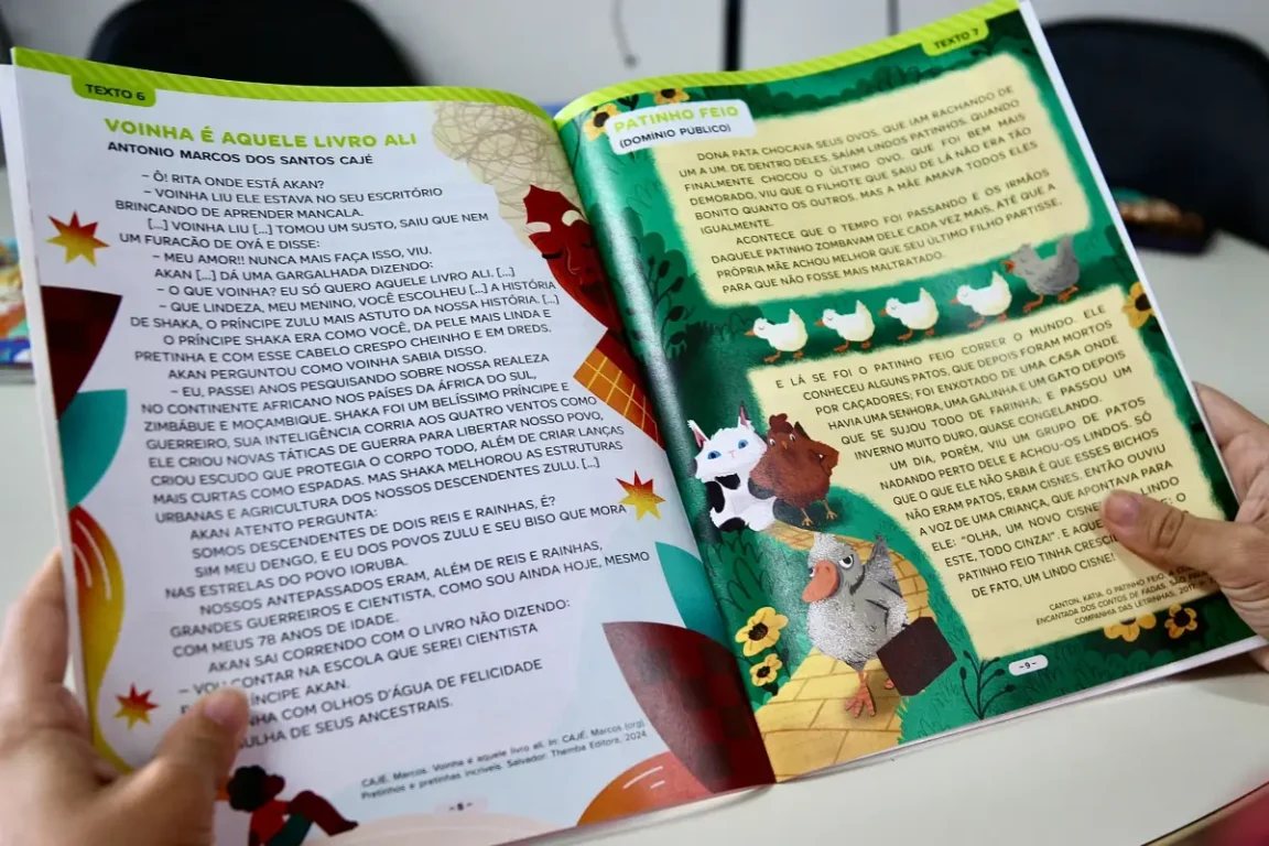 Mais de 350 mil livros são entregues a municípios baianos para auxiliar alfabetização de crianças na idade certa