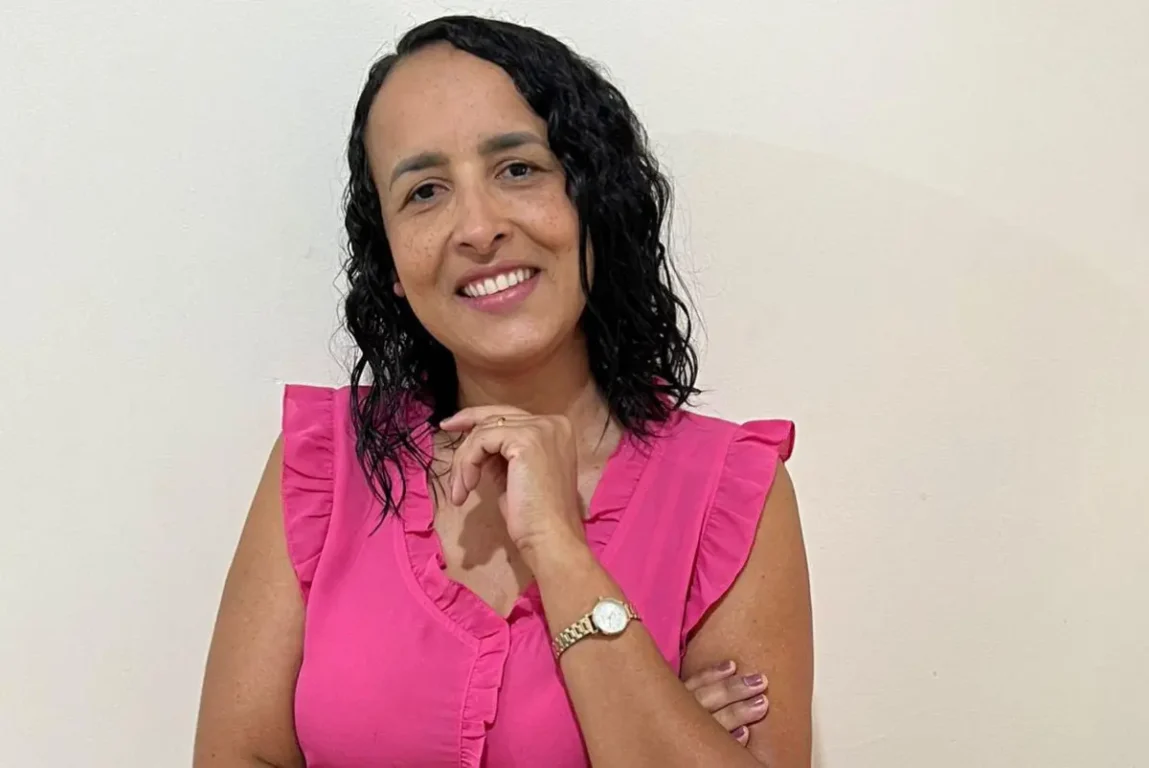 professora finalista do prêmio educador nota 10
