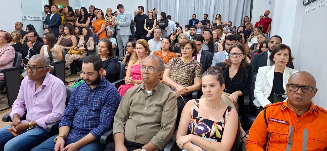 sessão especial  pelo Dia do Advogado