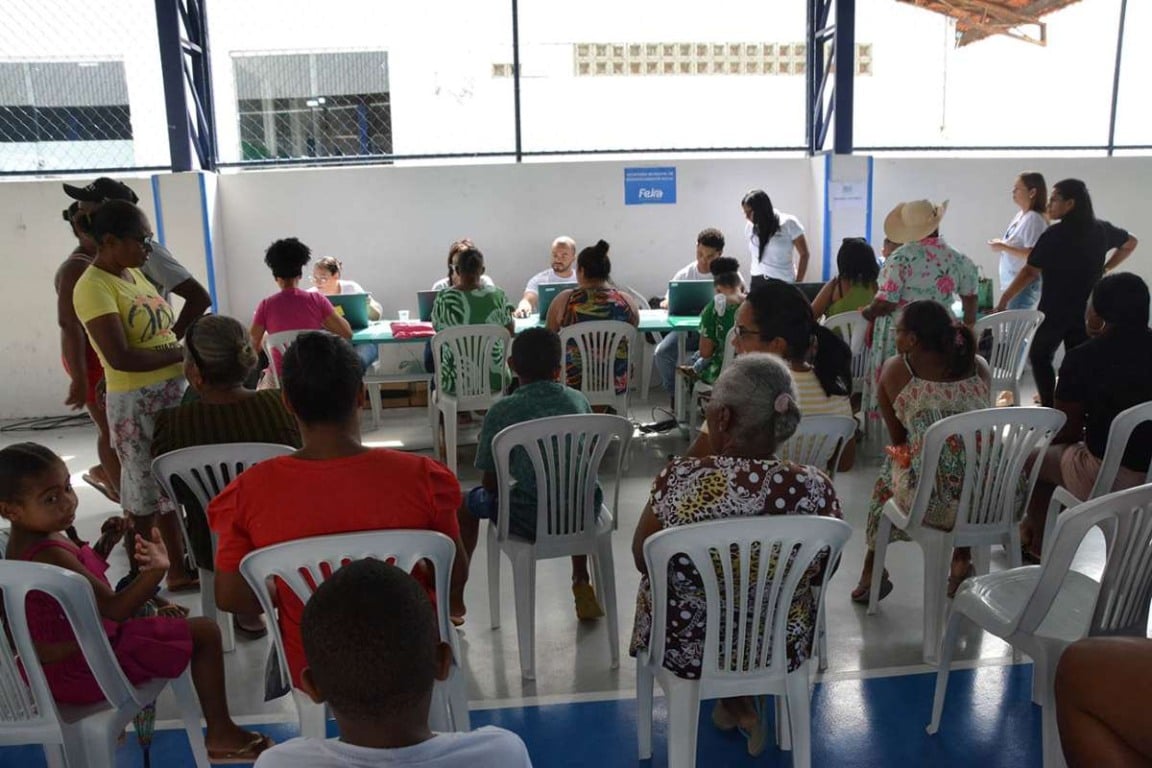 Feira em Ação em Bonfim de Feira