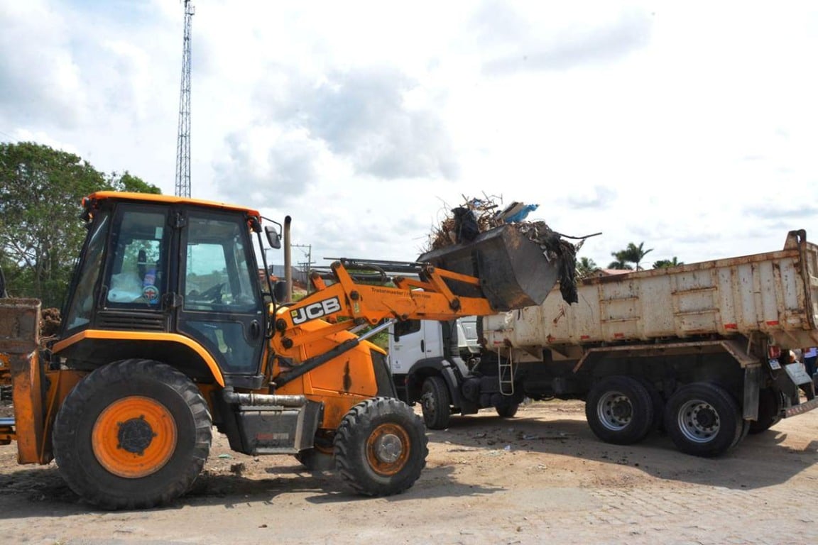 Feira em Ação em Bonfim de Feira